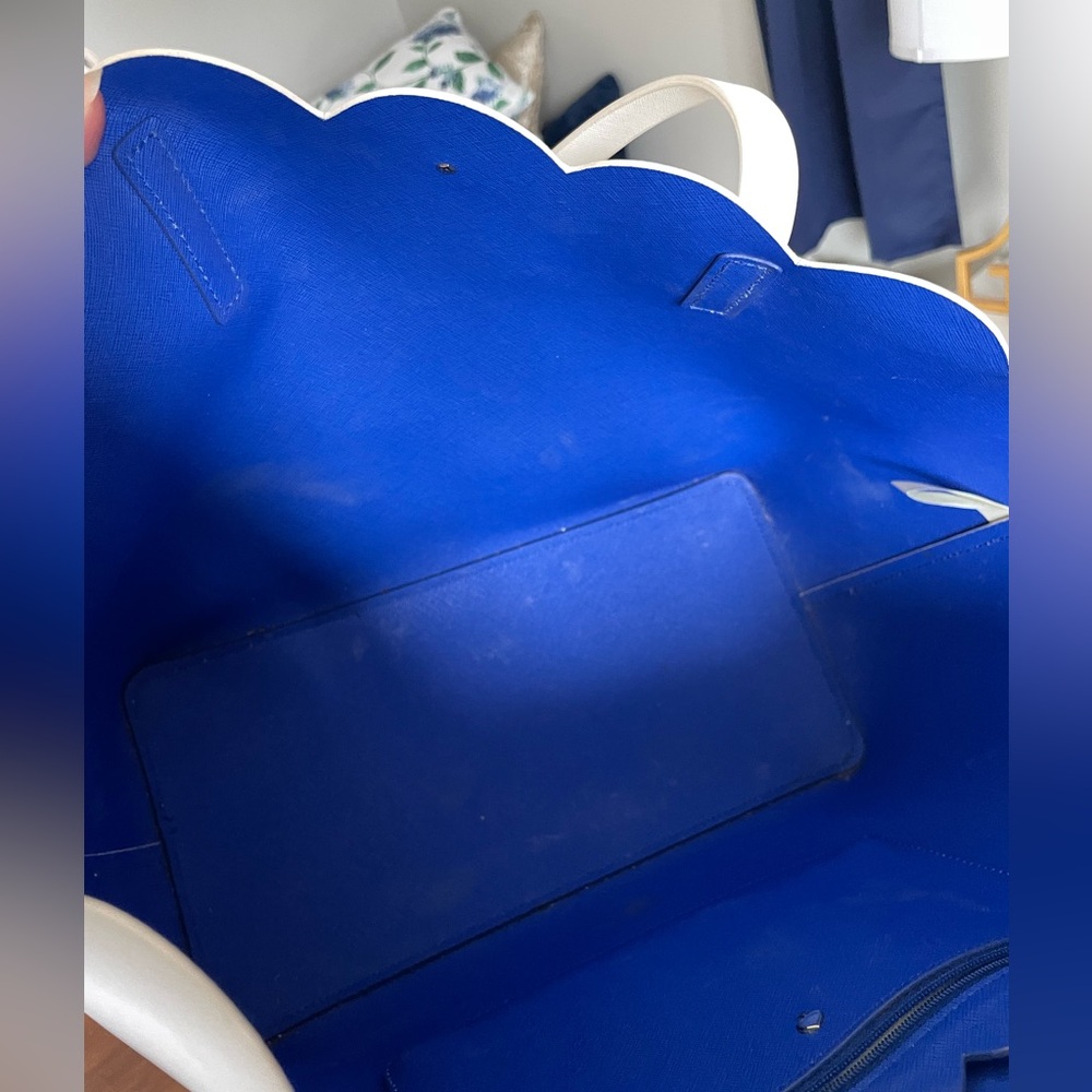 Kate Spade Lilly Avenue Carrigan Leather Large Tote in White/Blue - Picture 12 of 16